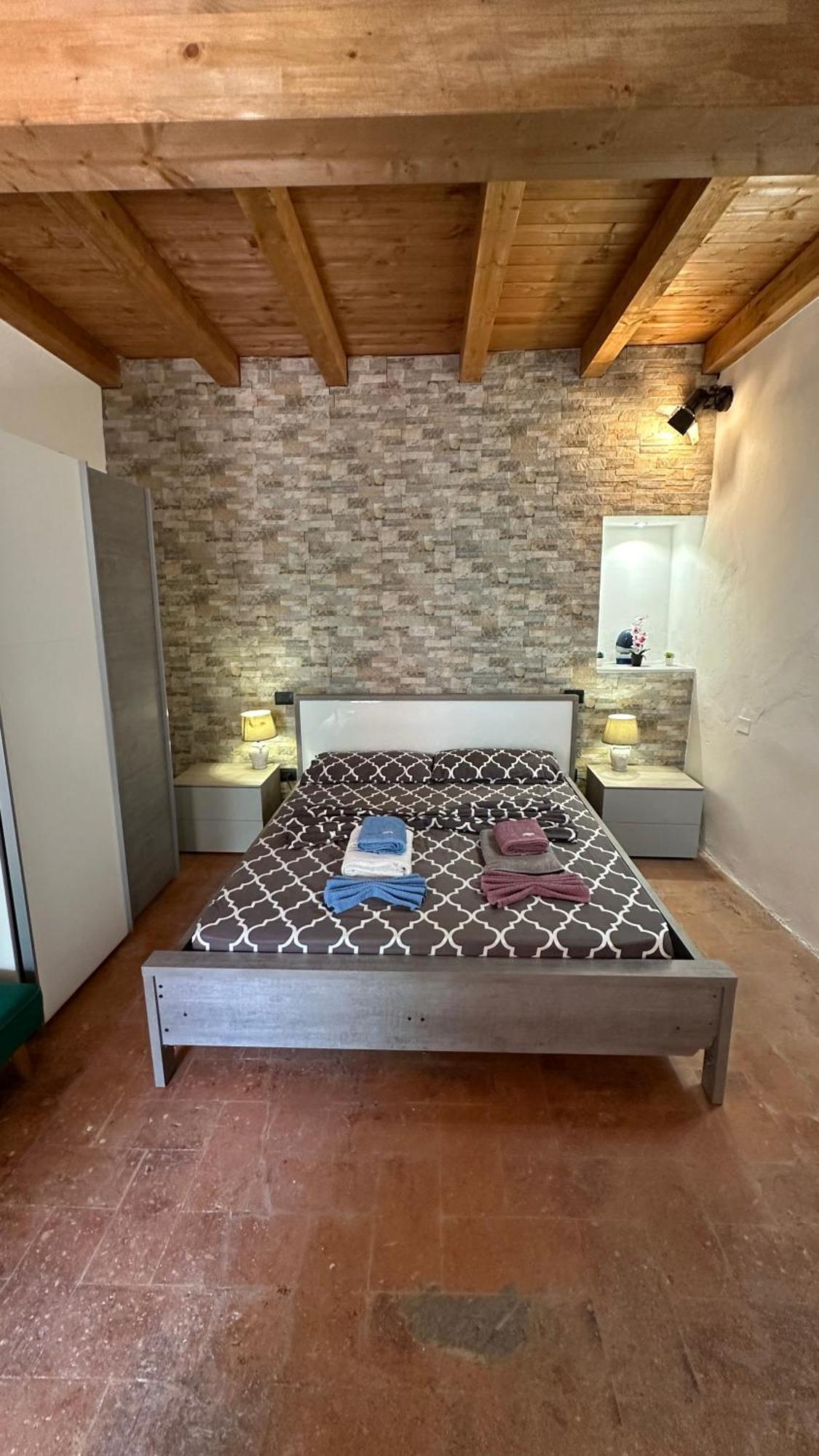 Appartamenti In Centro Storico A 15 Min Dal Lago D'Iseo - Free Wi-Fi - Ac Pallazzolo sull'Oglio Exterior photo